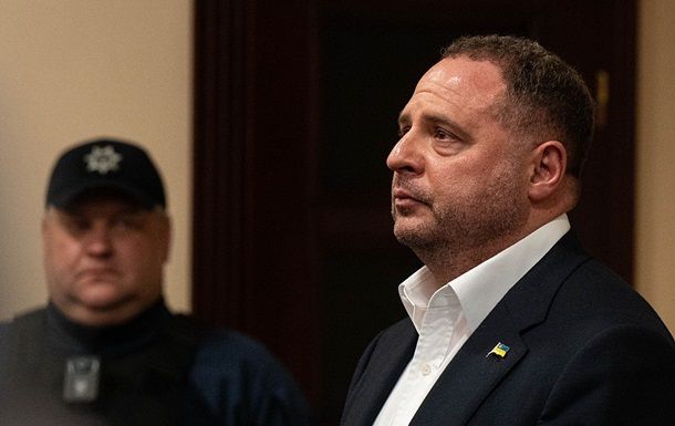 Єрмак залишається у СІЗО: заставу не змогли внести