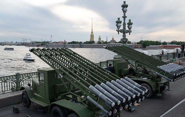 Росія збільшує військову присутність біля Фінляндії