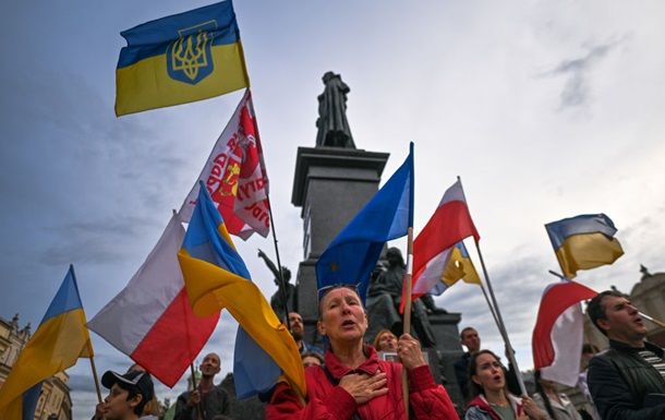 Через рішення Зеленського у 52% поляків погіршилося ставлення до українців