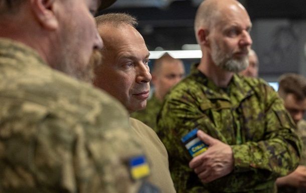 Сирський з естонським колегою відвідали фронт