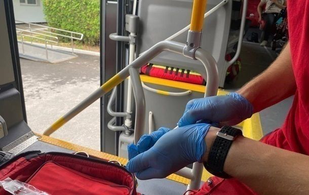 Росія вдарила авіабомбами по Сумах: є постраждалі