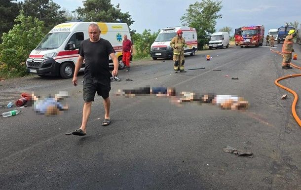 ДТП на Миколаївщині: відомо про 12 загиблих