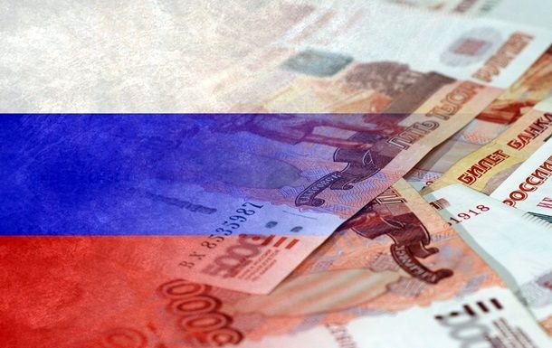 Діра в бюджеті РФ перевищила план на трильйон рублів
