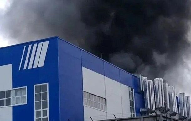 У Росії горить завод із виготовлення ракетних двигунів