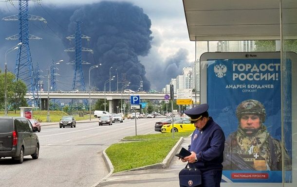 Російські НПЗ скорочують виробництво третій місяць поспіль
