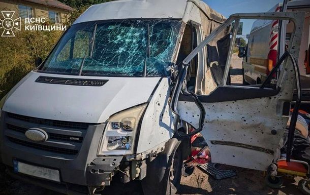 Падіння дрона на дорогу у Вишневому: подробиці