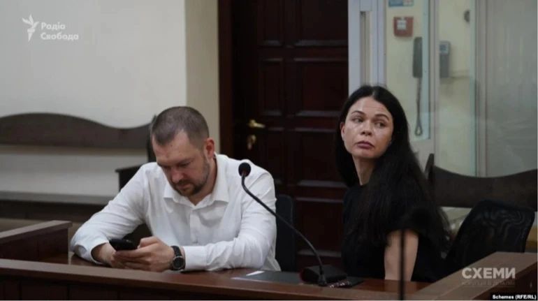 ВАКС продовжив обов'язки голові АМКУ і його дружині