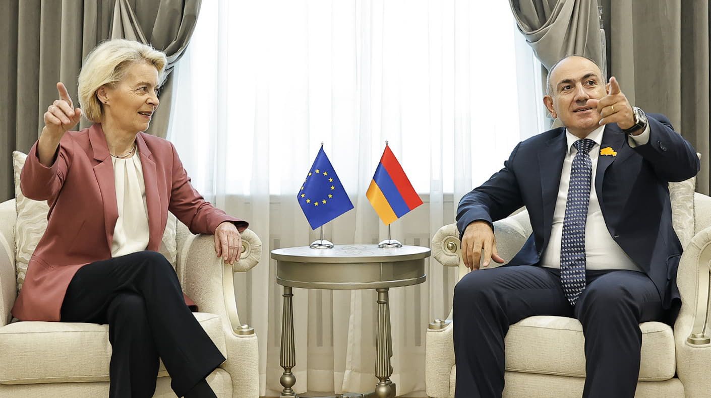 Обережний Пашинян: що означає стримана реакція Єревана на безпрецедентну підтримку ЄС
