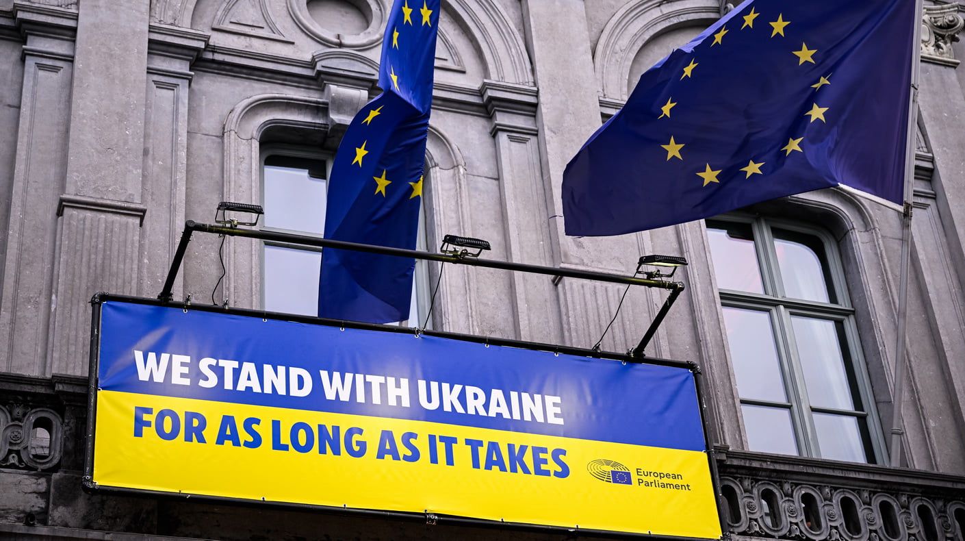 На боці Польщі та без України: як критика УПА показала системну проблему Києва в органах ЄС