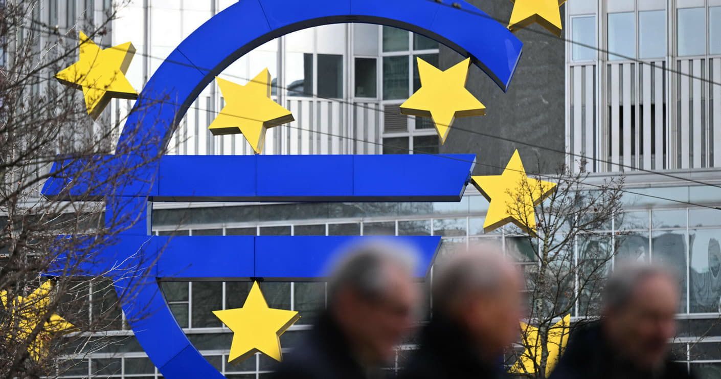 Без грошей і позаду Молдови. Як Україна випускає легку можливість для зближення з ЄС