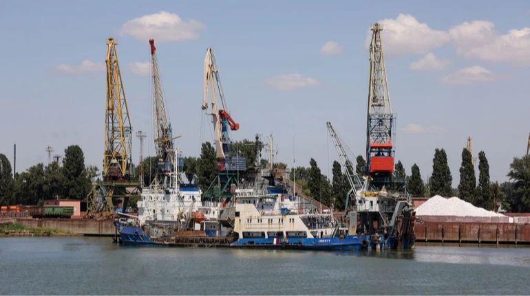 Попри блокаду, в портах України щоденно курсують 3-4 кораблі