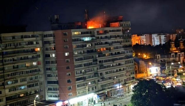 У Румунії російський безпілотник врізався в багатоповерхівку, двоє постраждалих