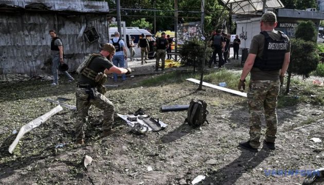 Росіяни знову вдарили по Запоріжжю, загальна кількість постраждалих зросла до 24, двоє загиблих