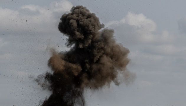 Масована атака РФ: у Києві зафіксовані влучання в житлові будинки