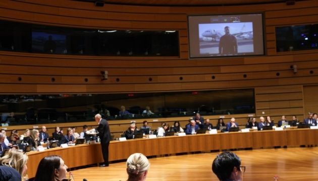 Зеленський закликав ЄС без зволікань відкрити решту переговорних кластерів