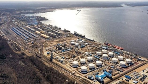 Генштаб підтвердив, що у Росії після ураження зупинили роботу два великі НПЗ