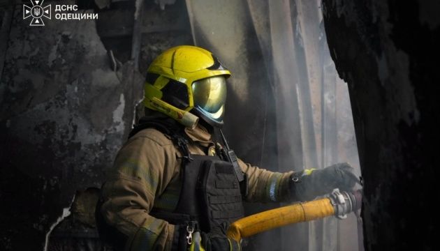 Атака на Одещину: 24 постраждалих, пошкоджені будинки, склади, автосервіс