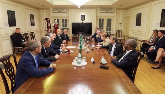 Росіяни вдарили по Києву балістикою, США мають можливість відреагувати сильно