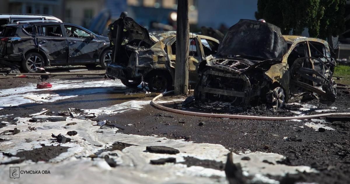 Росіяни вдарили по Сумах: загинули троє людей, 17