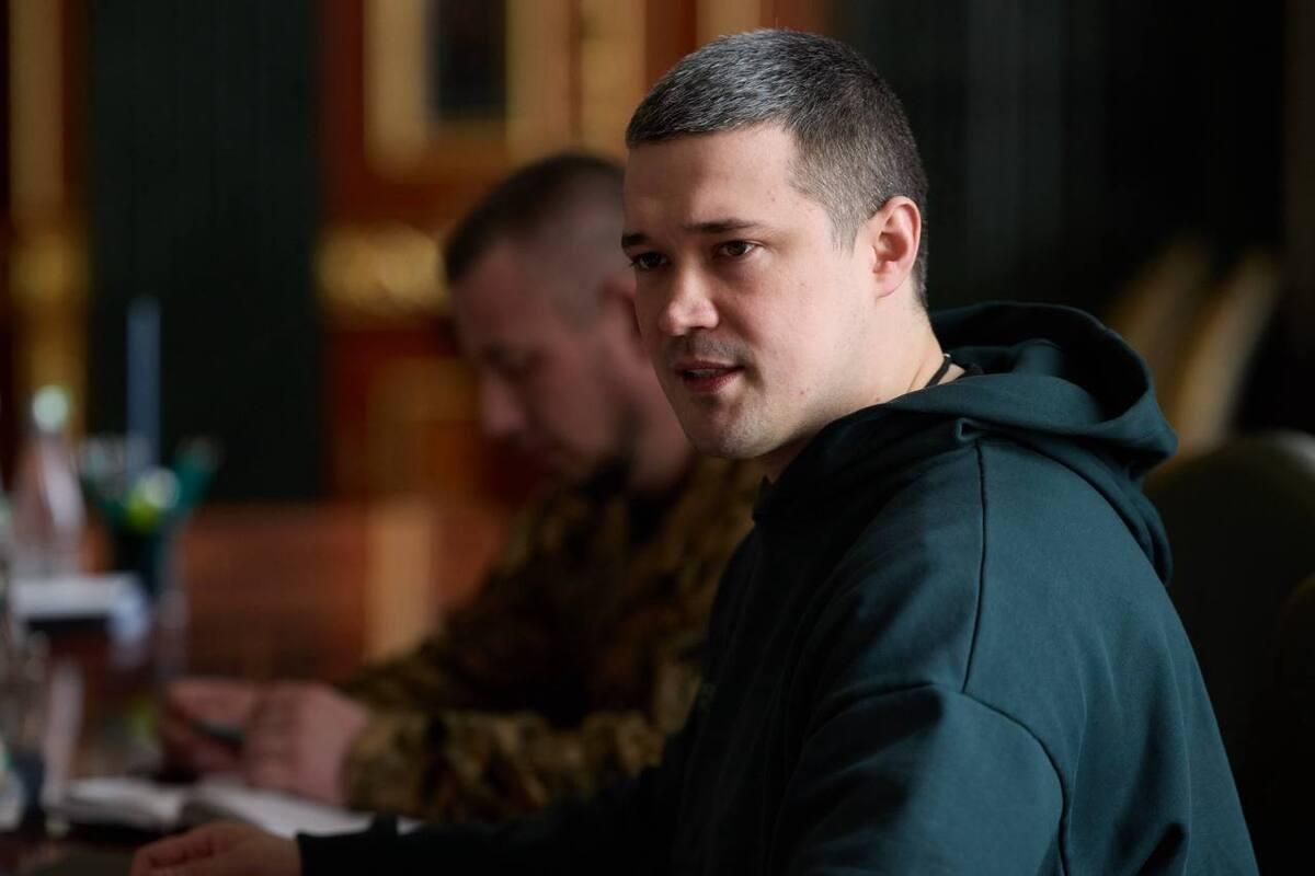 Федоров заявив, що погоджується повернутися лише на посаду міністра оборони