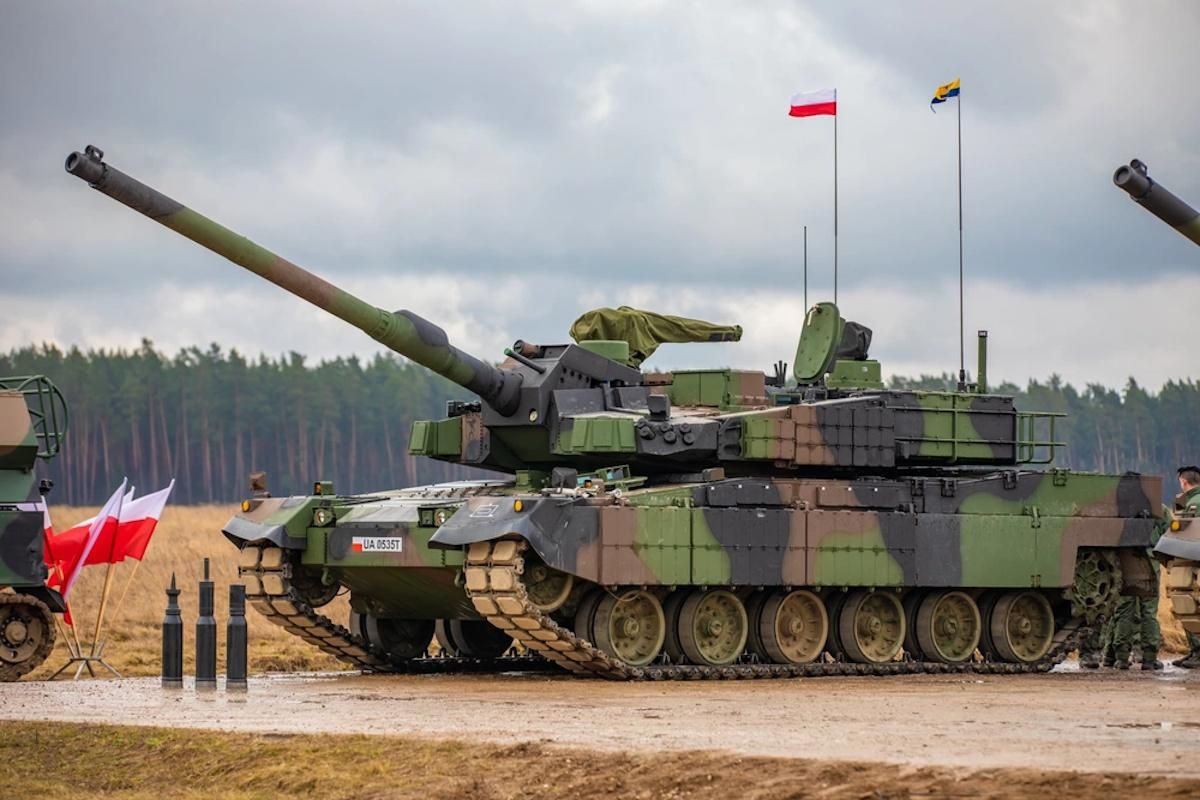 Польща посварилася з Кореєю через контракт на виробництво танків